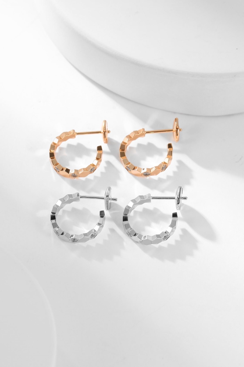 CHAUMET